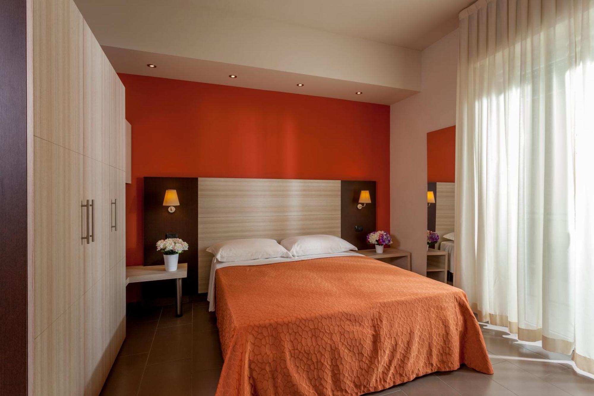 Hotel Aurora Mare Rimini Eksteriør billede