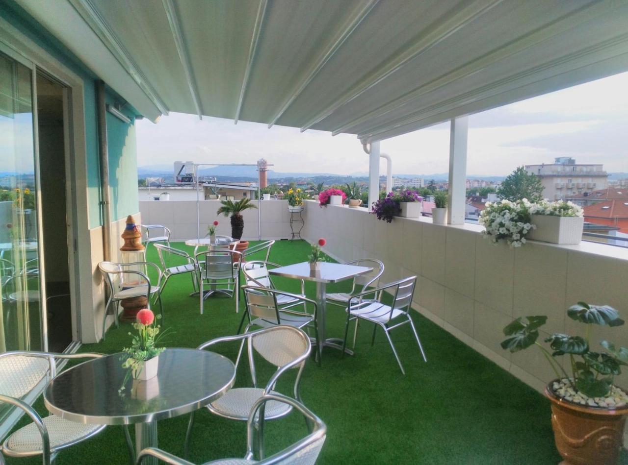 Hotel Aurora Mare Rimini Eksteriør billede